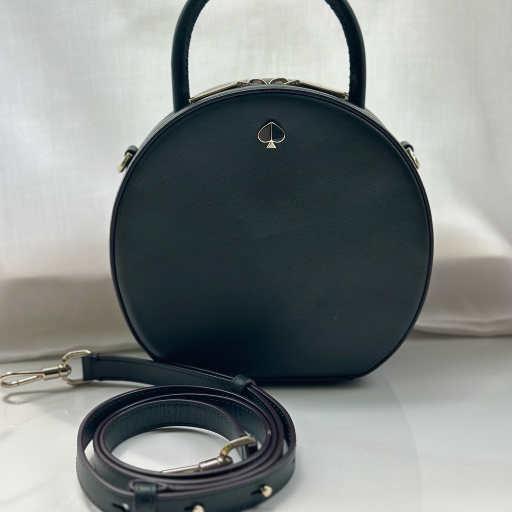 Kate Spade green leather canteen bag